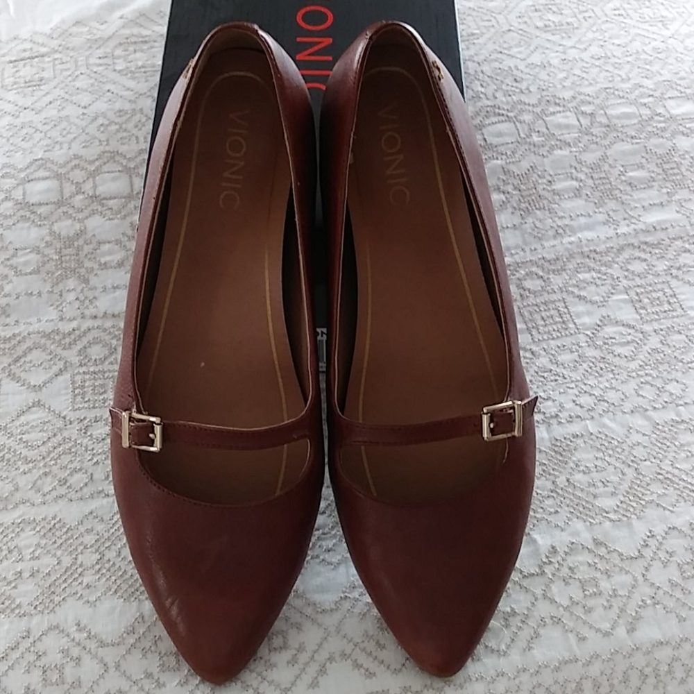 Vionic  sz 8 brown